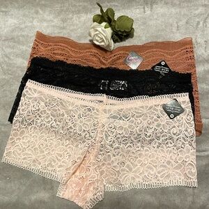 Simply Sexy 3 Pack Cheeky Lace Panties - Size M